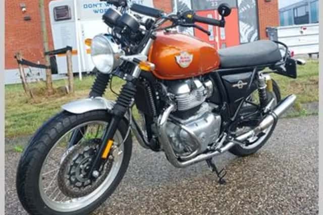 Royal Enfield Interceptor 650 (2020) thumbnail 1