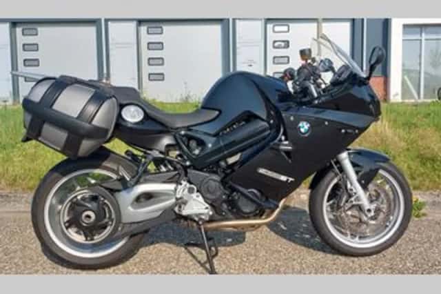 BMW F 800 ST (2012) thumbnail 2