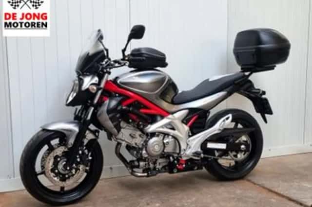 Suzuki Gladius (2012) thumbnail 4
