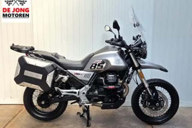 Moto Guzzi V85 TT (2020) thumbnail 2