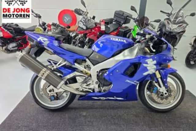 Yamaha YZF-R1 (1998) thumbnail 5