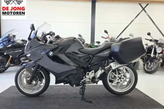 BMW F 800 GT (2013) thumbnail 2