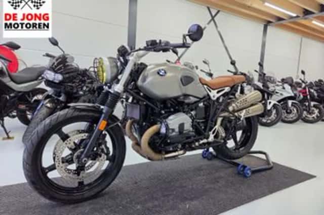 BMW R Nine T Scrambler (2017) thumbnail 1