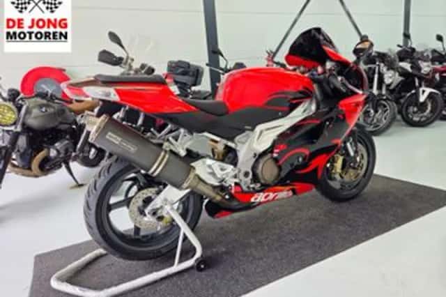 Aprilia RSV 1000 R (2015) thumbnail 6