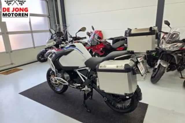 BMW R 1250 GS Adventure (2021) thumbnail 3