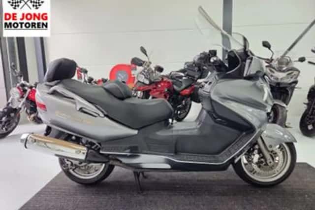 Suzuki AN 650 Burgman (2008) thumbnail 5