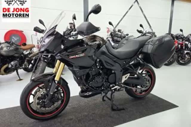 Triumph Tiger 1050 (2012) thumbnail 1