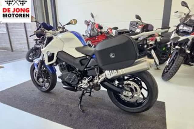 BMW F 800 R (2014) thumbnail 3