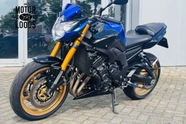 YAMAHA FZ 8 ABS (2012) thumbnail 5