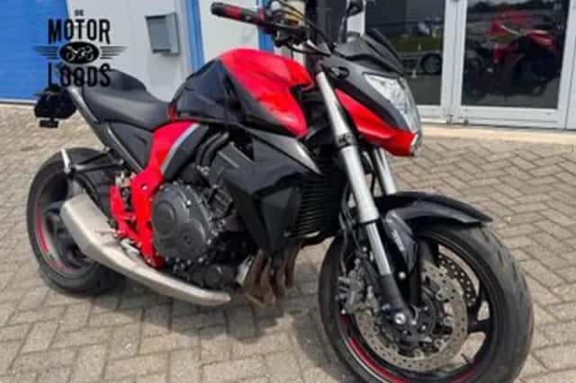 Honda CB1000R (2016) thumbnail 1