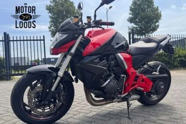 Honda CB1000R (2016) thumbnail 4