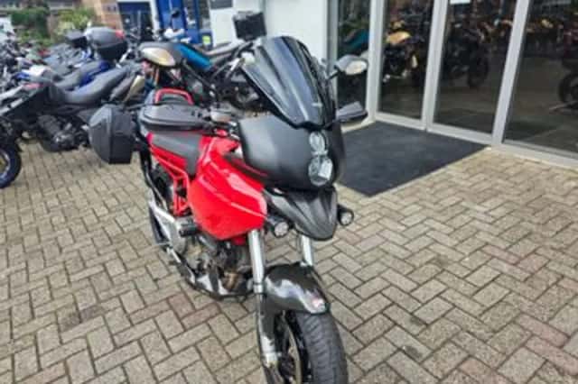 DUCATI MULTISTRADA 1100 (2006) thumbnail 2
