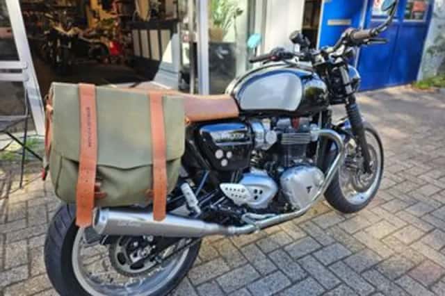 TRIUMPH THRUXTON 1200 (2016) thumbnail 6