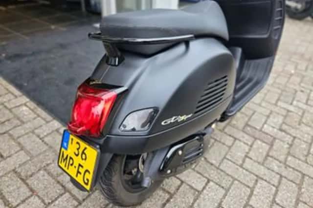 Vespa GTS 300 (2021) thumbnail 4