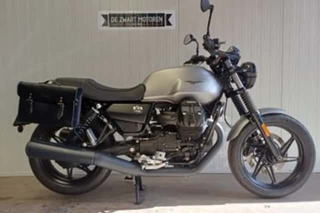 Moto Guzzi V7 (2025) thumbnail 1
