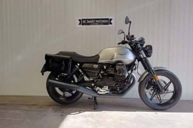 Moto Guzzi V7 (2025) thumbnail 2