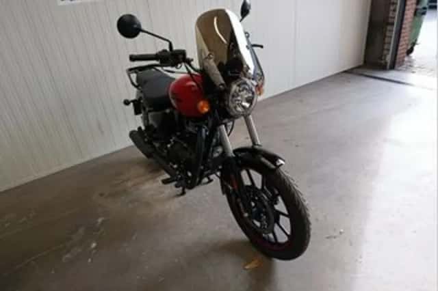 Royal Enfield Meteor 350 (2025) thumbnail 3