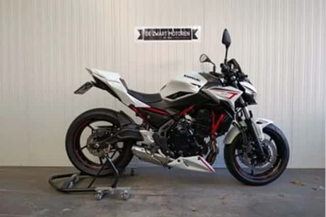 Kawasaki Z650 (2022) thumbnail 2