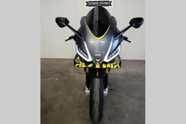 Aprilia RSV4 1100 (2025) thumbnail 4