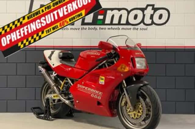 Ducati 888 SP5 (1994) thumbnail 1