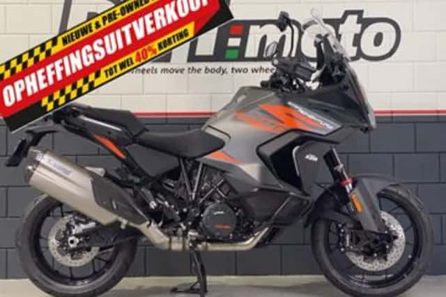 KTM 1290 Super Adventure (2021) thumbnail 3