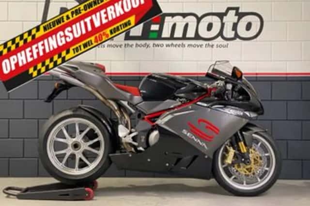 MV Agusta F4 1000 (2006) thumbnail 3