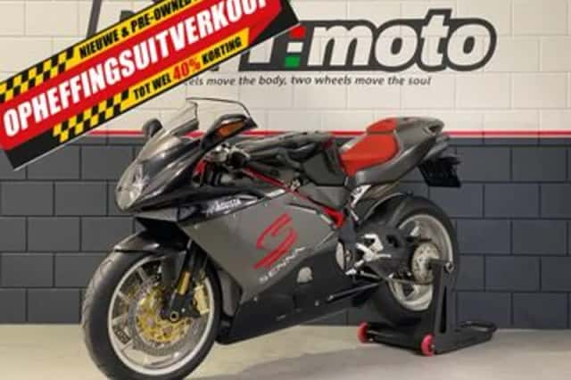 MV Agusta F4 1000 (2006) thumbnail 4