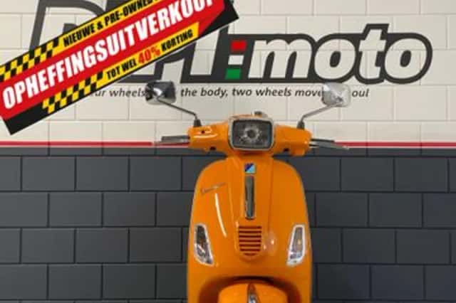 Vespa S 50 (2022) thumbnail 6