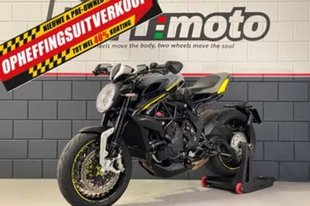 MV Agusta Dragster 800 (2019) thumbnail 3