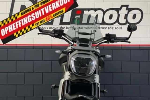 Ducati Xdiavel (2017) thumbnail 6