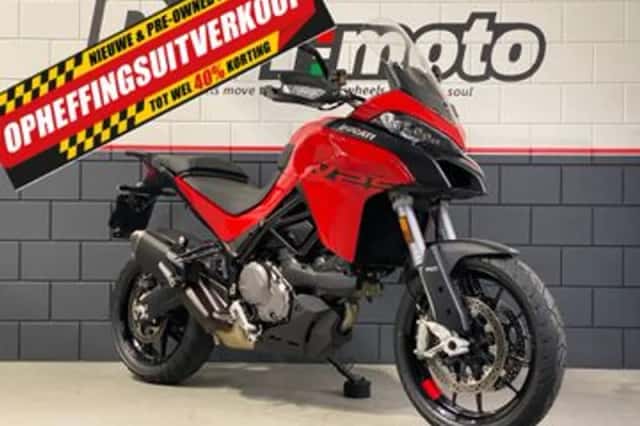 Ducati Multistrada V2 S (2022) thumbnail 1