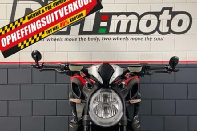 MV Agusta Dragster 800 (2021) thumbnail 5