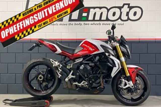 MV Agusta Brutale 800 (2015) thumbnail 2