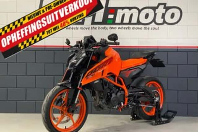 KTM 390 Duke (2024) thumbnail 4