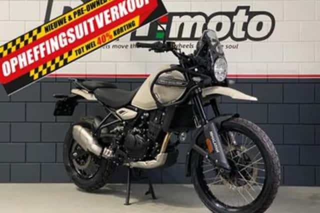 Royal Enfield Himalayan 452 (2025) thumbnail 1