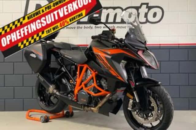 KTM 1290 Super Duke (2021) thumbnail 1