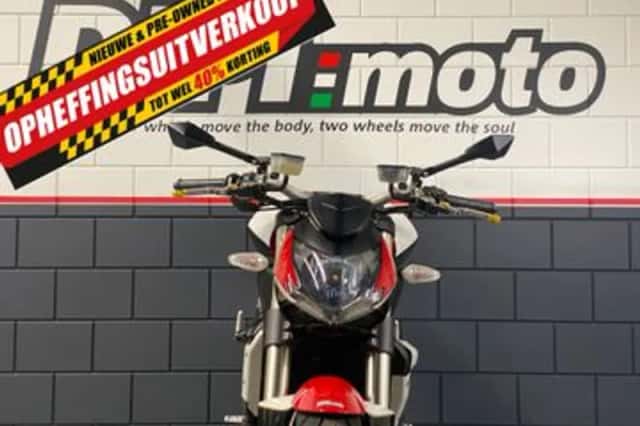 Ducati Streetfighter 1098 (2009) thumbnail 5