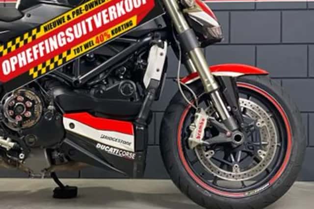 Ducati Streetfighter 1098 (2009) thumbnail 6