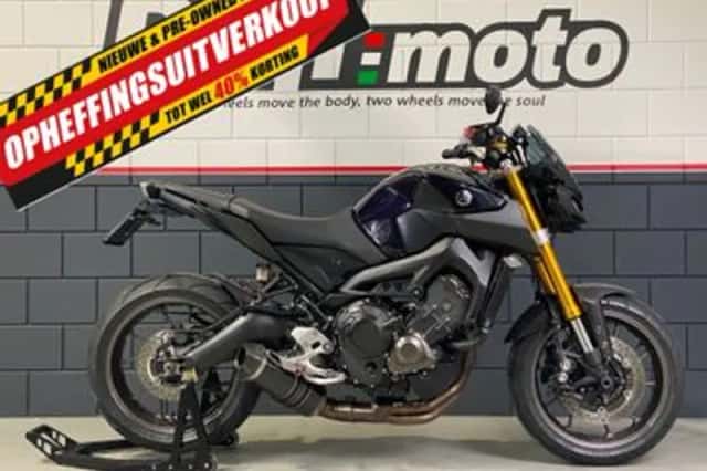 Yamaha MT-09 (2017) thumbnail 2
