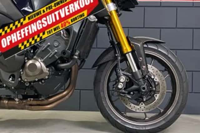 Yamaha MT-09 (2017) thumbnail 6