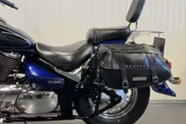 Suzuki Intruder C 800 (2005) thumbnail 5