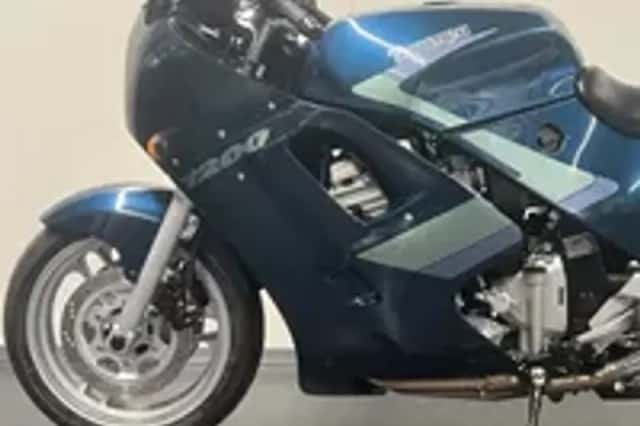 Triumph Trophy 1200 (1994) thumbnail 4