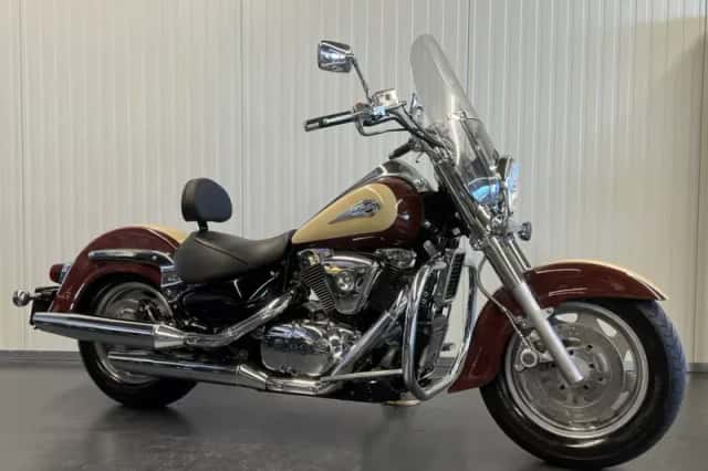 Suzuki VL 1500 INTRUDER LC VL1500 (1998) thumbnail 1