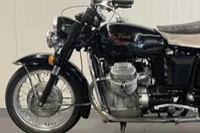 Moto Guzzi V7 SPECIAL (1972) thumbnail 4