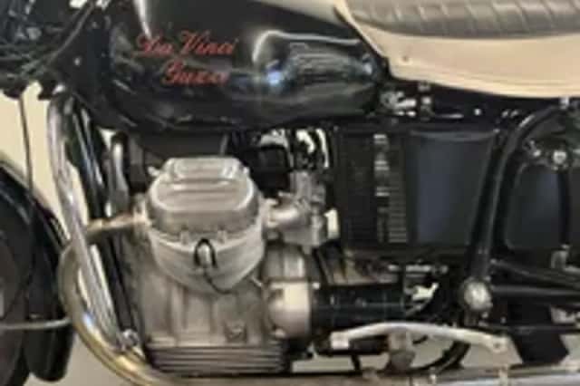Moto Guzzi V7 SPECIAL (1972) thumbnail 6