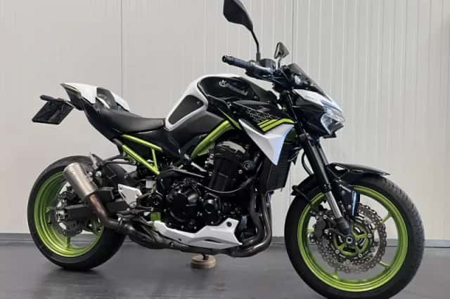 Kawasaki Z900 (2022) thumbnail 1