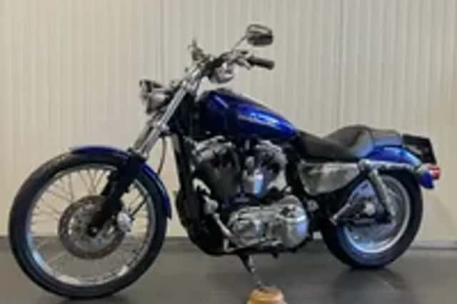 Harley-Davidson Sportster (2006) thumbnail 2