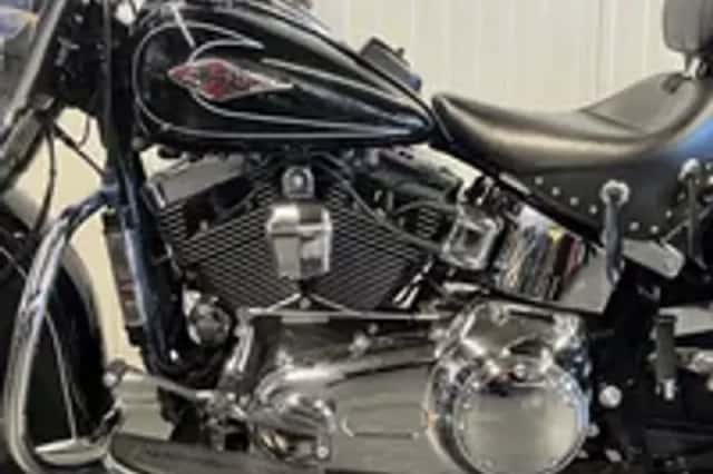 Harley-Davidson Heritage FLSTC SOFTAIL CLASSIC (2010) thumbnail 6