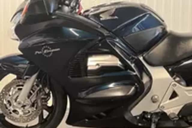 Honda ST 1300 PAN European (2002) thumbnail 6