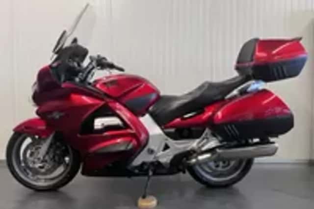 Honda ST 1300 ABS PAN EUROPEAN (2009) thumbnail 3